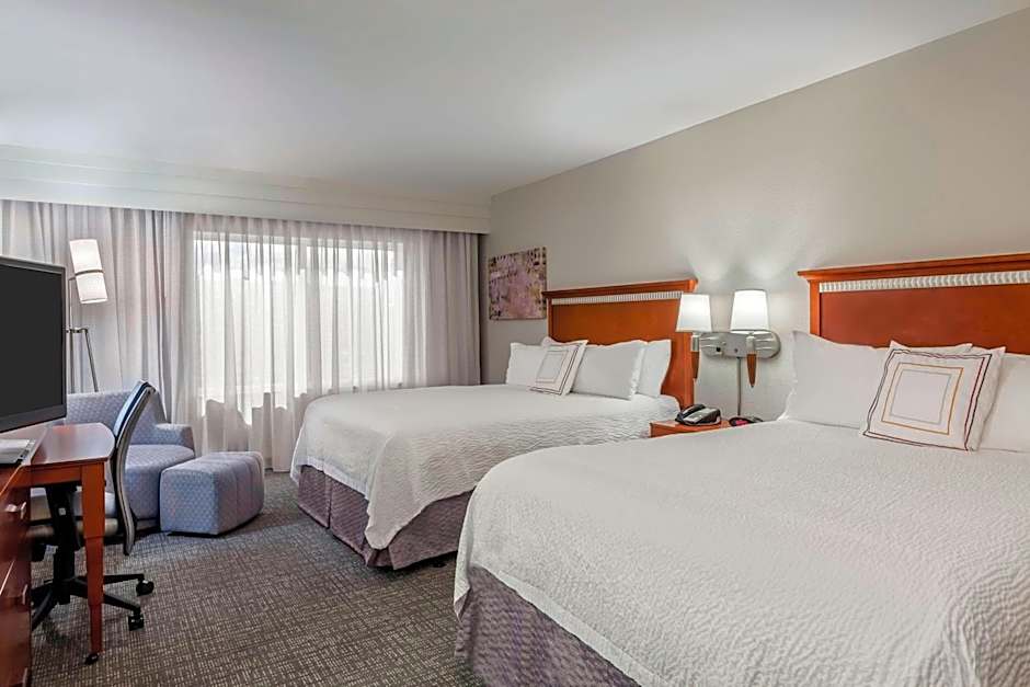 Courtyard by Marriott Fort Myers at I-75 and Gulf Coast Town Center