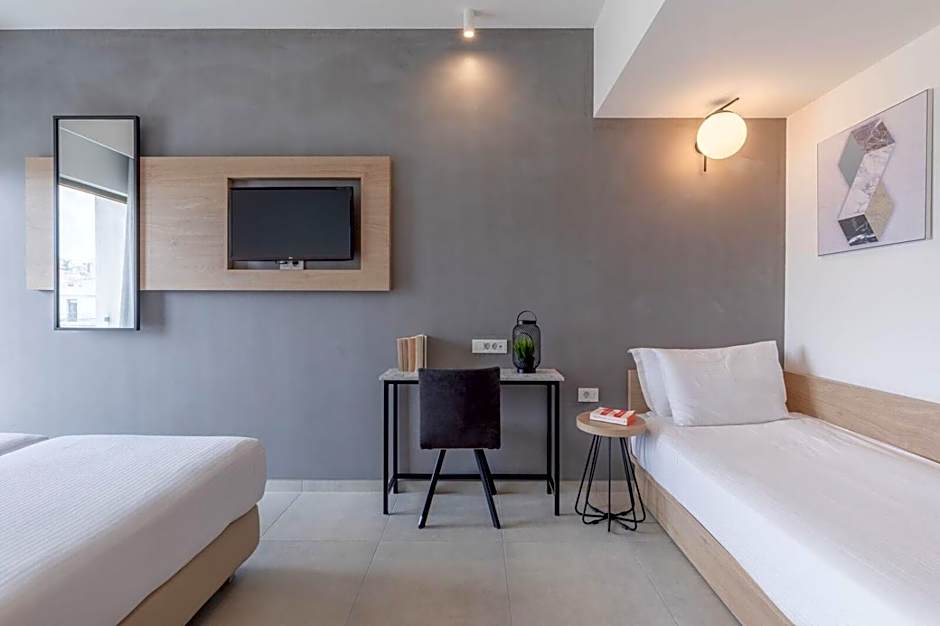Avra Hotel