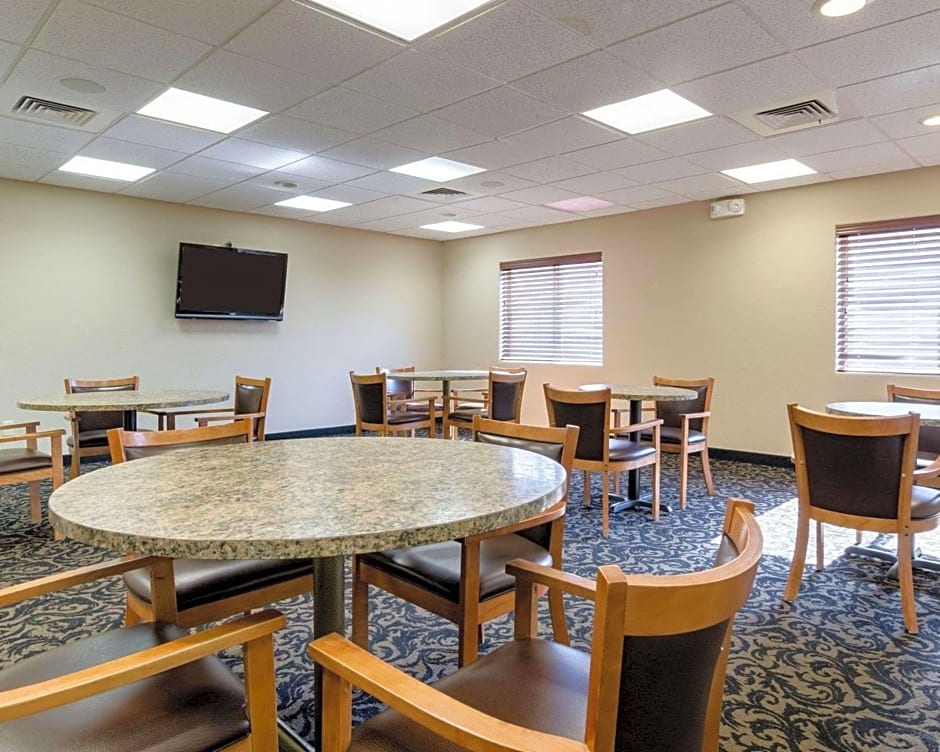 Comfort Inn Garden City