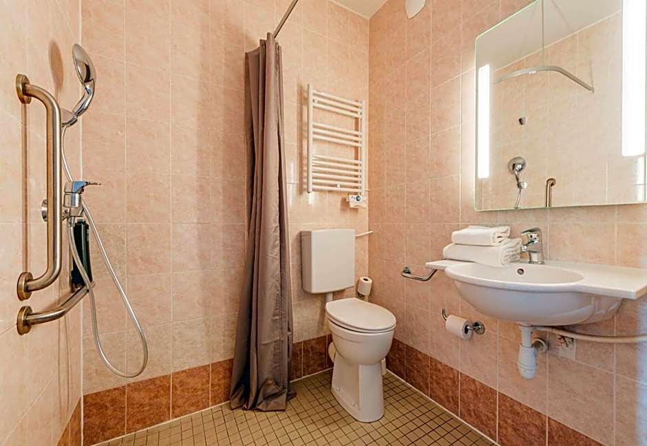 B&B HOTEL Strasbourg Nord Mundolsheim