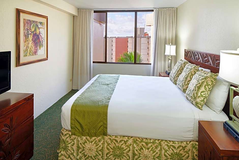 Aston Kaanapali Shores