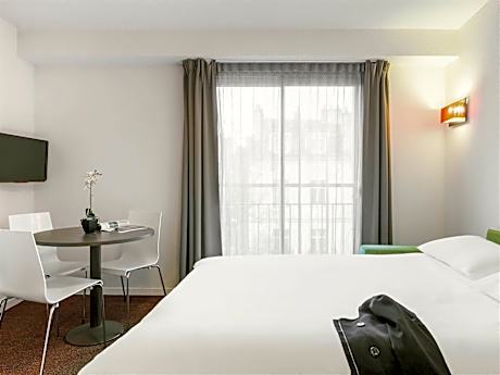 Studio (2 Adults)