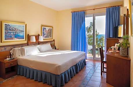 Double Room with Sea View