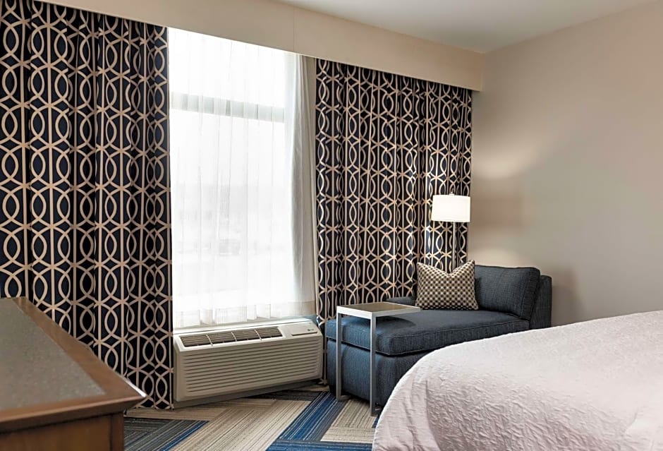 Hampton Inn By Hilton & Suites La Crosse/Downtown, WI