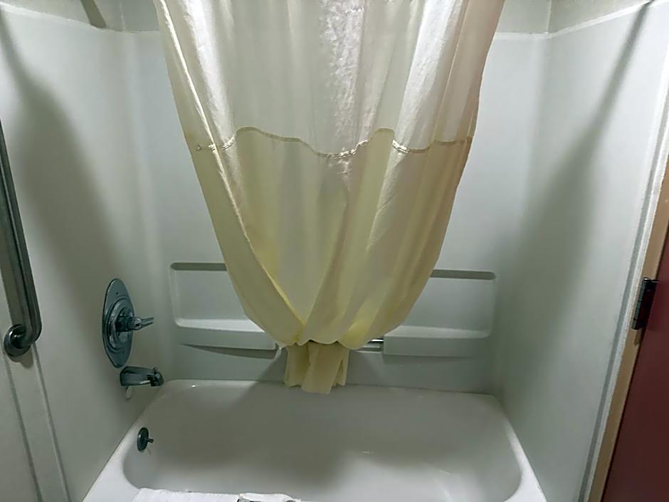 Quality Inn and Conference Center Greeley Downtown