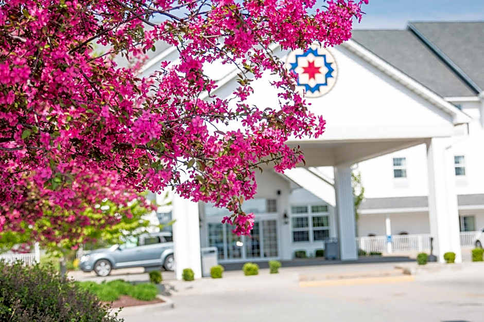 Blue Gate Garden Inn