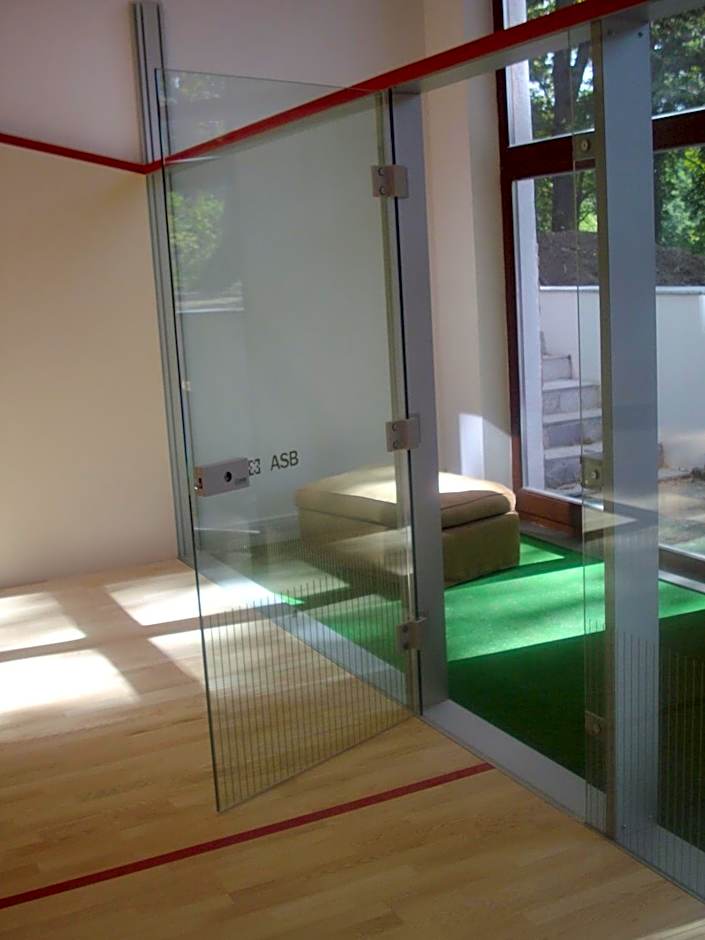 Aulichówka - Dom Wakacyjny i Squash