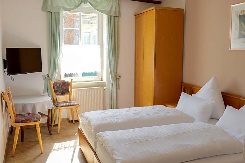 Weinhaus Hotel zum Josefshof