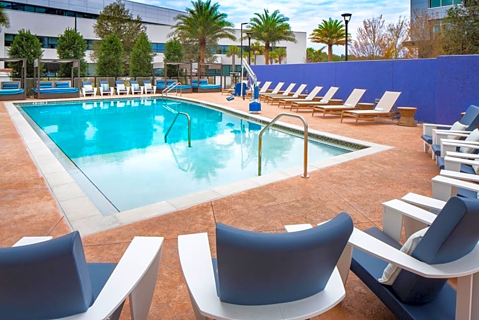 Hotel Indigo Gainesville-Celebration Pointe