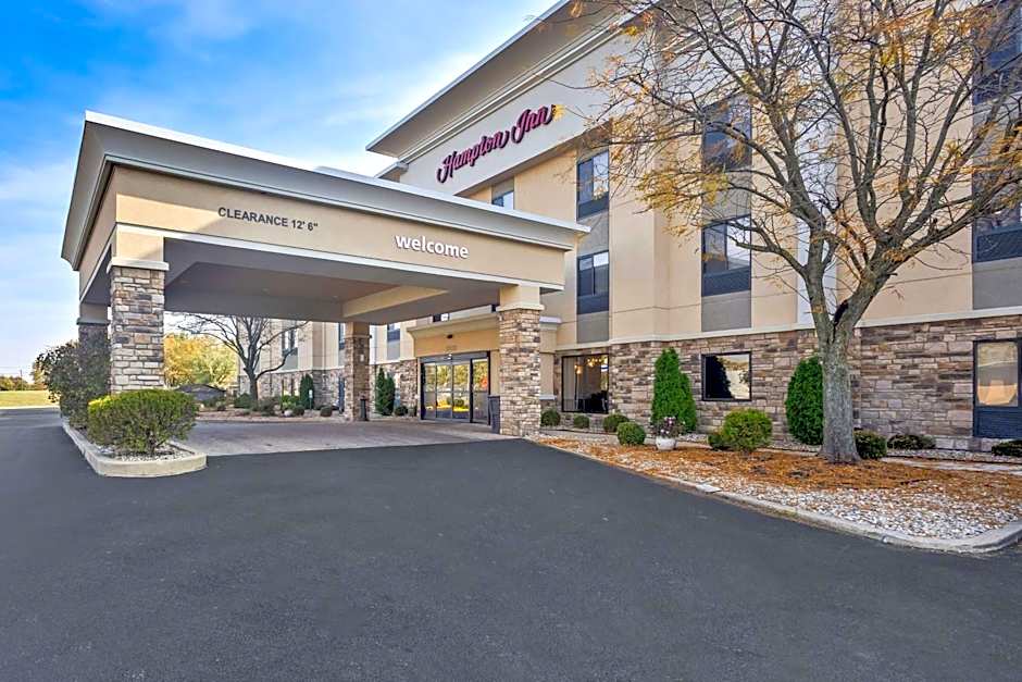 Hampton Inn By Hilton Marion