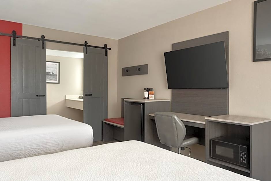 Ramada by Wyndham Cocoa