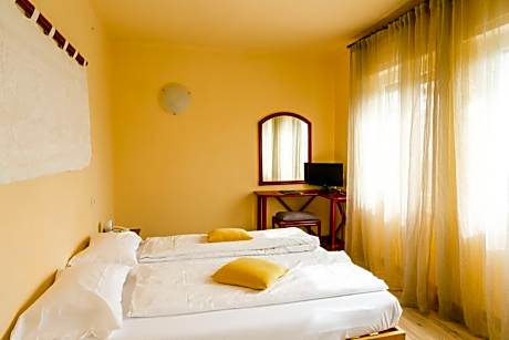 Comfort Double or Twin Room