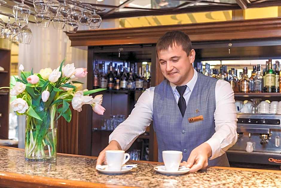 Premier Hotel Rus