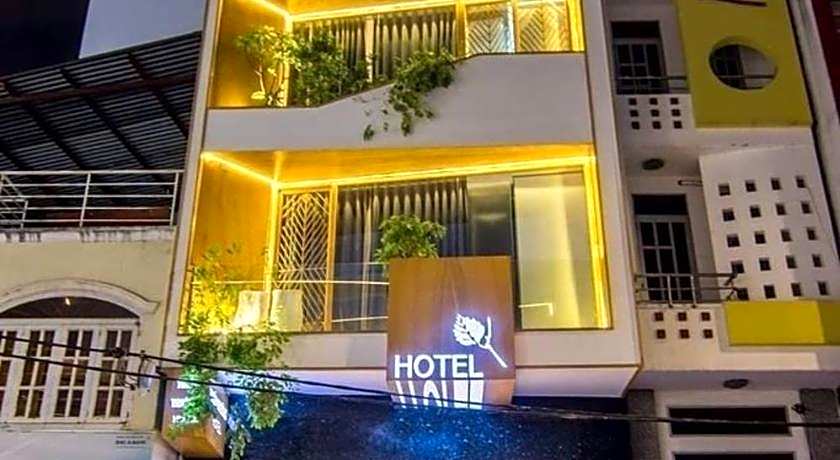 Cactusland Near Saigon Train Station