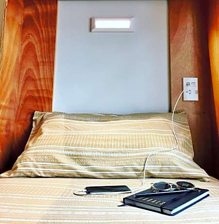Bed in 10-Bed Mixed Dormitory Room