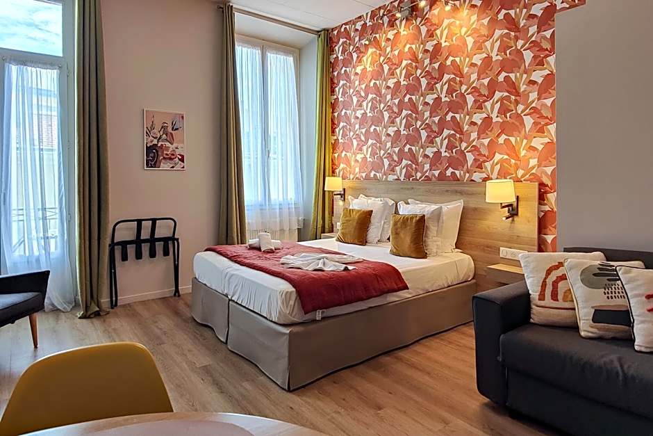 Ajoupa Aparthotel AMMI Massena