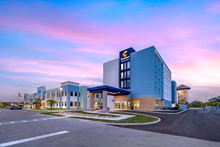 Comfort Inn & Suites New Port Richey Downtown District