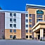 La Quinta Inn & Suites by Wyndham Elkview