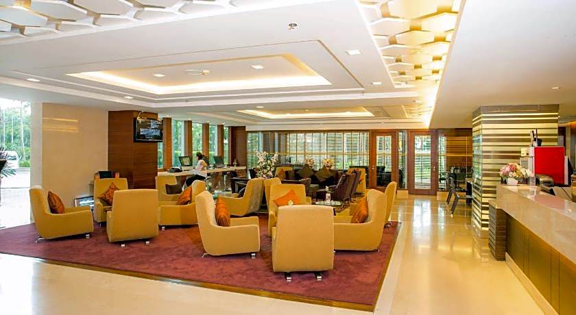 The Grand Fourwings Convention hotel (SHA Plus)