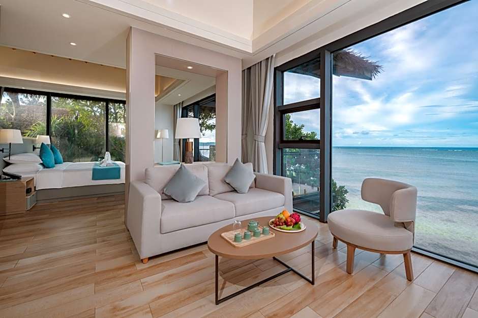 Palau Sunrise Seaview Landison Retreat