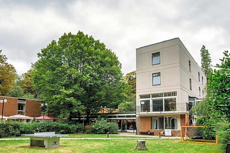 Safestay London Kensington Holland Park