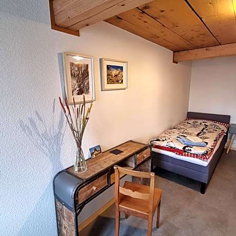 Single Room with Shared Bathroom