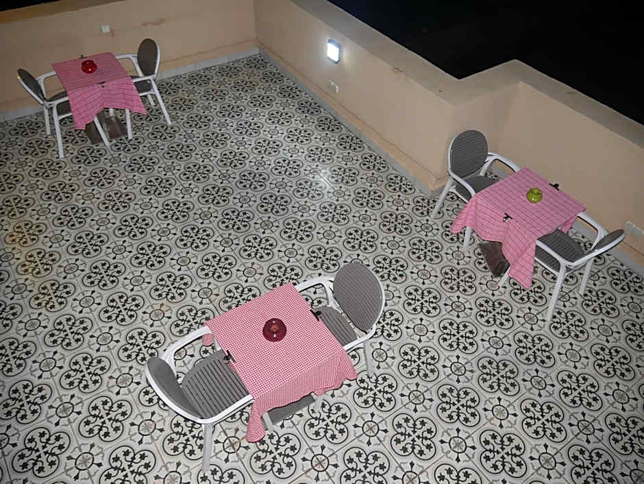 Rose Valley Hotel