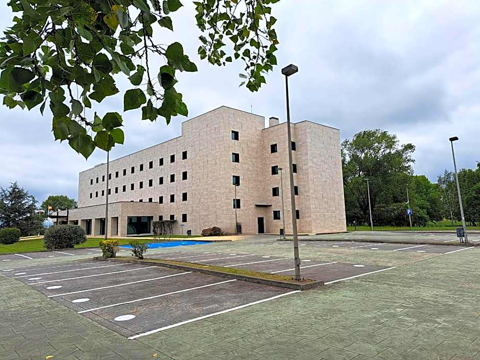 Hotel Puerta Santander