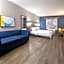 Holiday Inn Express Lathrop - South Stockton By IHG