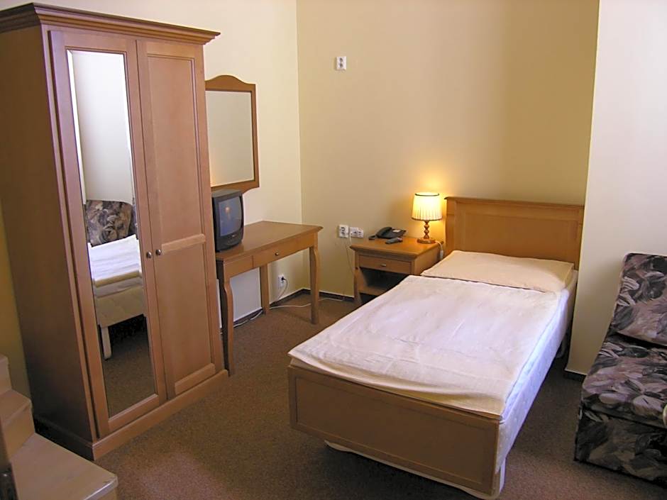 Brezina Pension