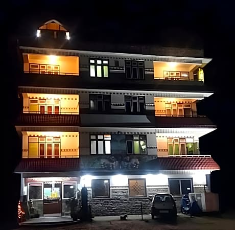 Hotel Phamrong Retreat