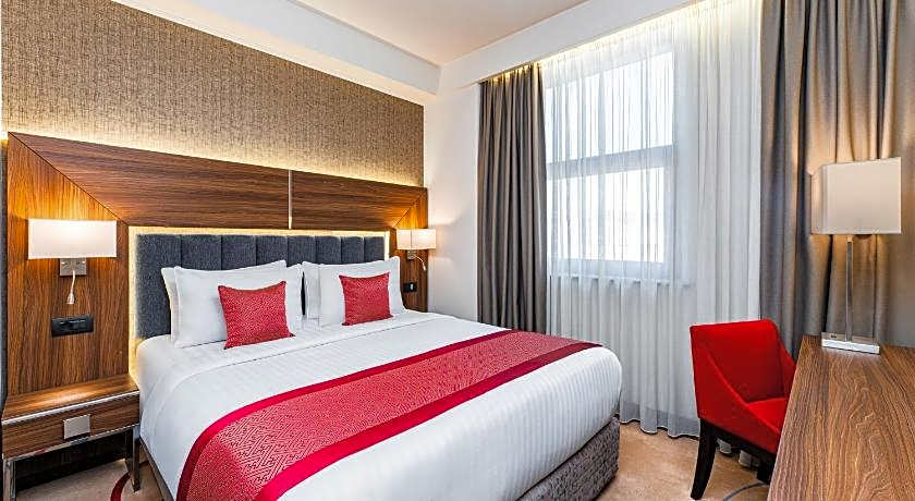 Ramada Hotel & Suites by Wyndham Yerevan