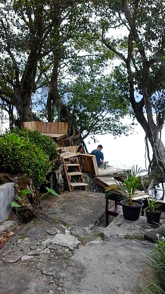 Beach Guest House