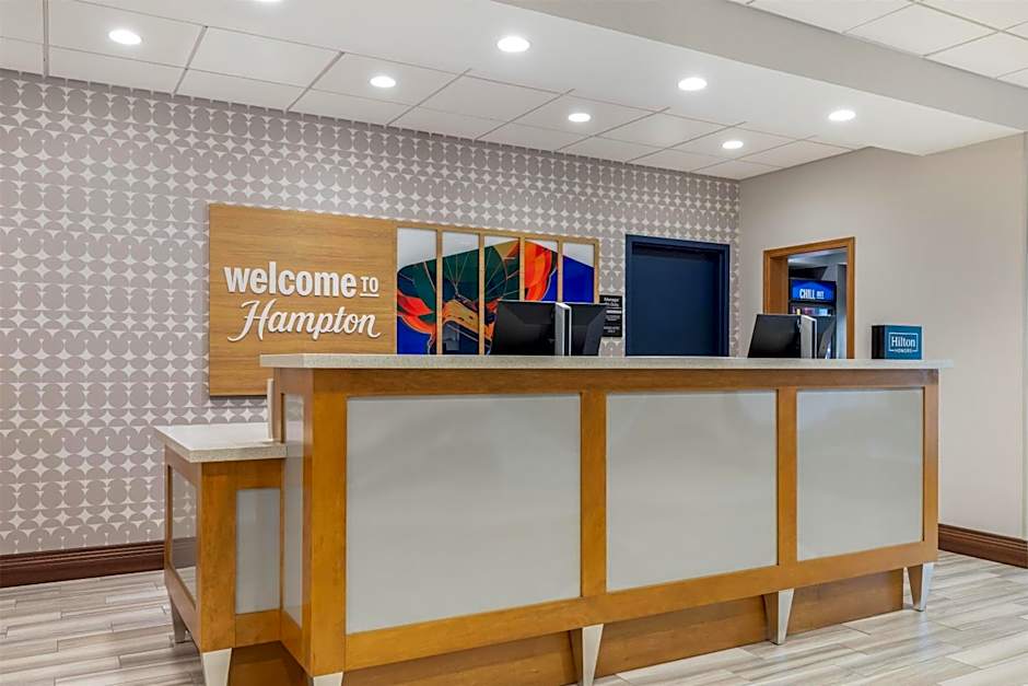 Hampton Inn & Suites Dallas/Plano-East