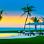 Villa Atas Ombak