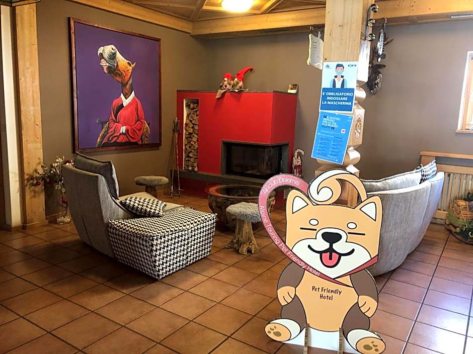 Alpine Touring Hotel-petfriendly