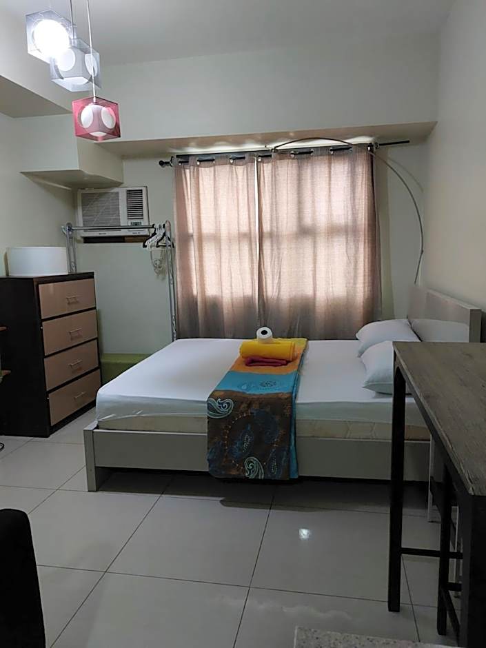 Jojie's Crib Horizons101 Studio II