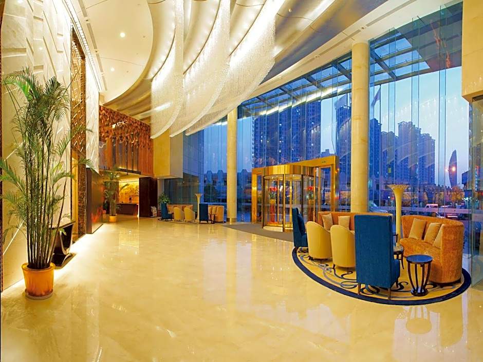 Cenbest Jinling Grand Hotel