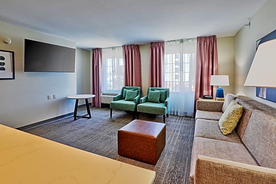Staybridge Suites - Albuquerque Airport By IHG