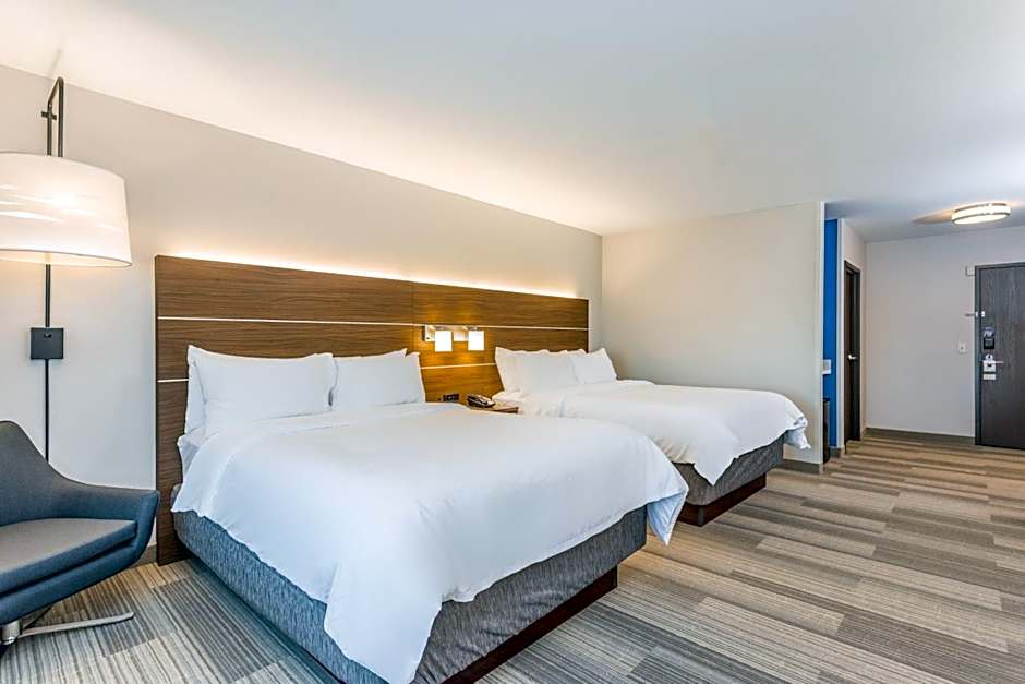 Holiday Inn Express Hotel & Suites Eau Claire North By IHG