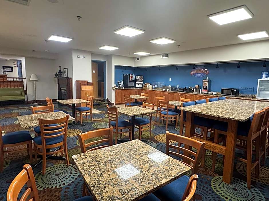 Baymont by Wyndham Mishawaka South Bend Area