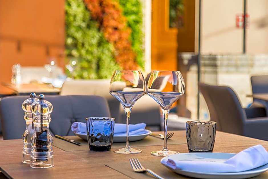 Can Ribera by Zafiro