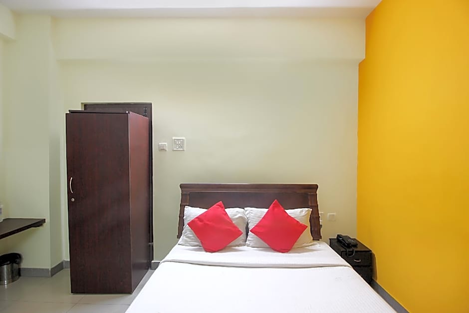 Super OYO Capital O Alpine Glow Sunrise Near Hyderabad Public School