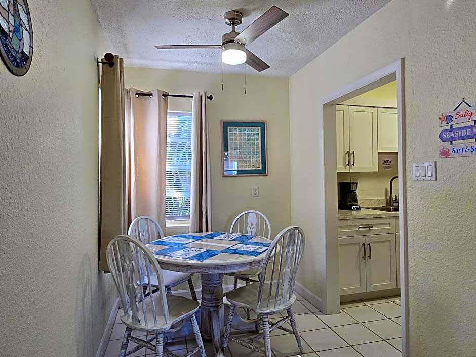 Oceanfront Sea Scape Motel