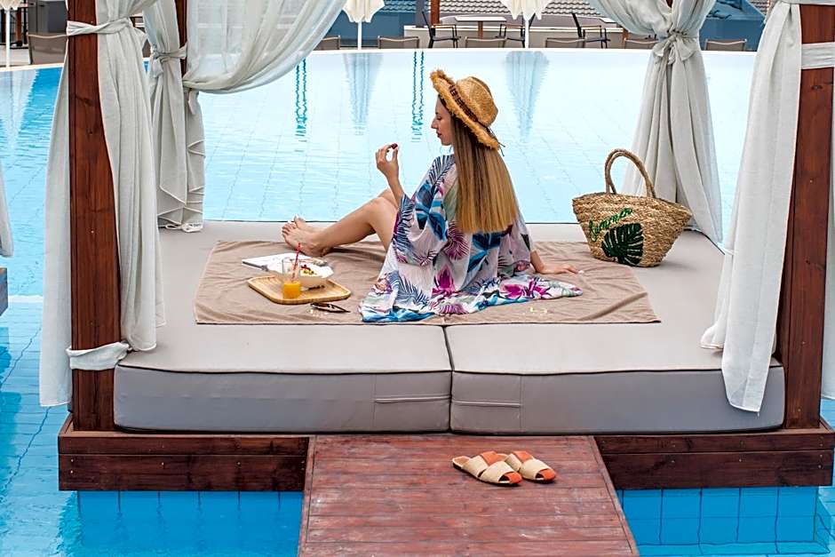 Orka Cove Hotel Penthouse & Suites Adults Only
