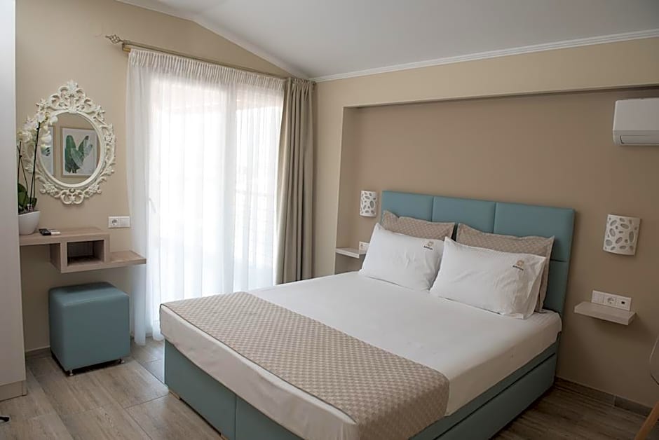 Ammos Beach Seaside Luxury Suites 