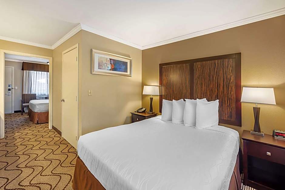 Best Western Plus Orchid Hotel & Suites