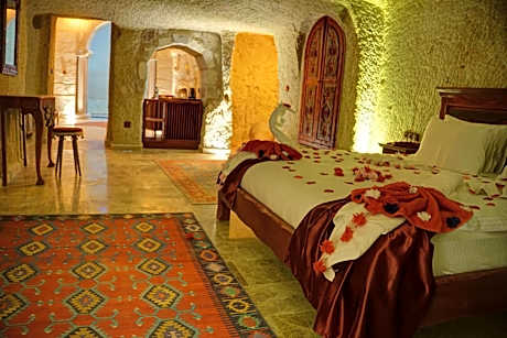 Junior Suite with Private Pool