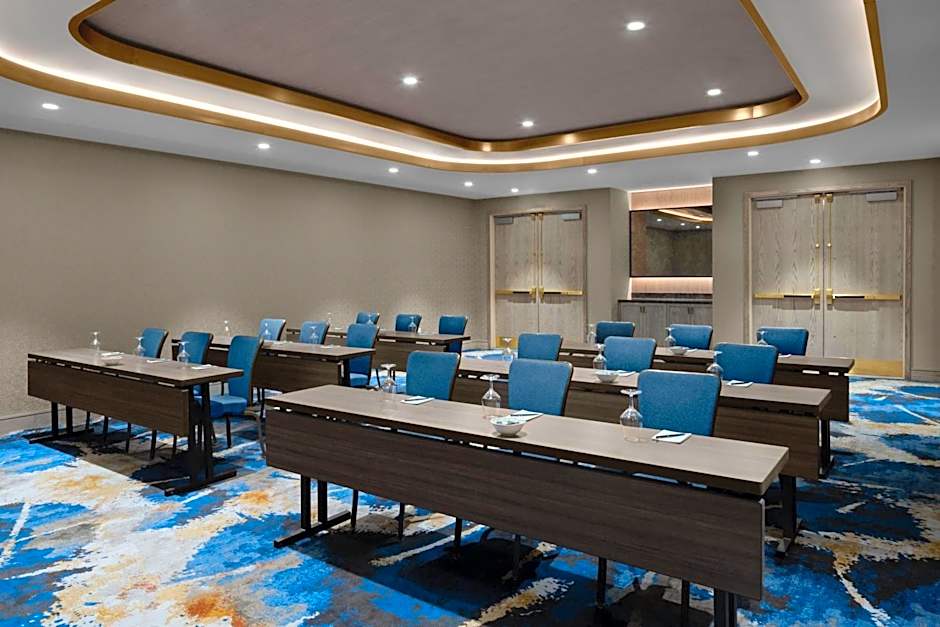 Courtyard by Marriott Calgary Downtown