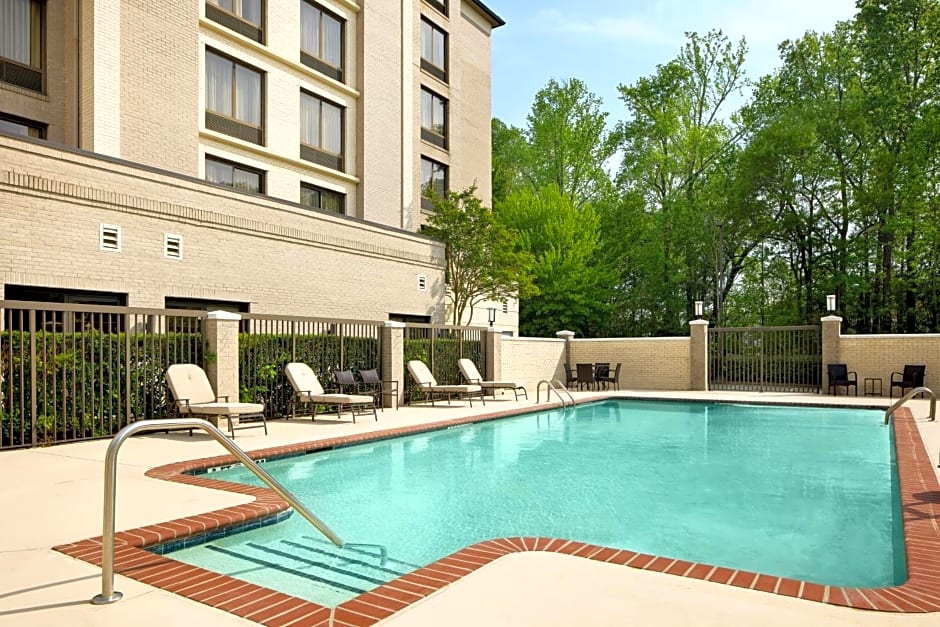 Holiday Inn Express & Suites Alpharetta